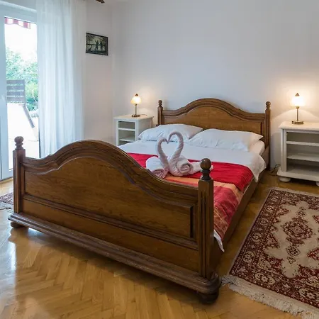 Apartments Karabaic Krk Krk Town Exterior photo