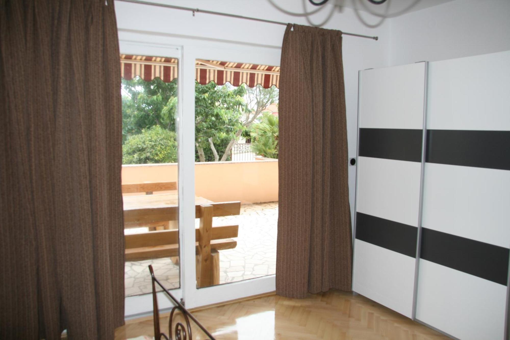 Karabaic Krk Apartment *